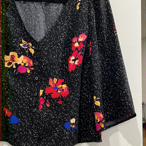 BP button down blouse - Picture 4 of 4